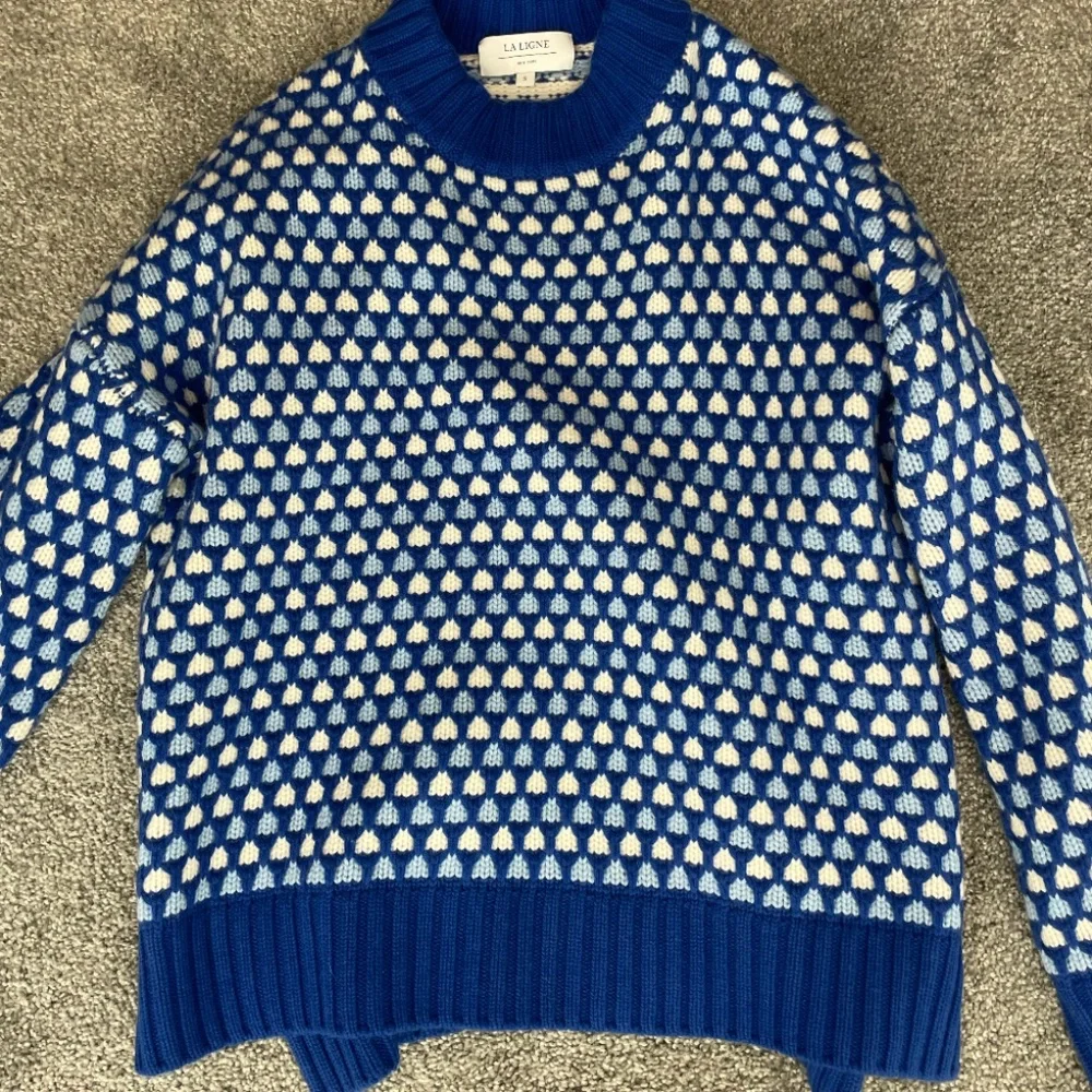 La Ligne Blue and White Patterned Crewneck Sweater - Picture 3 of 7